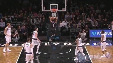 5_dinwiddie_dunk