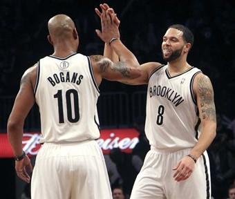 Deron Williams, Keith Bogans