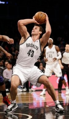 Kris Humphries