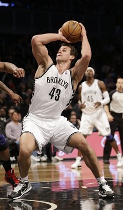 Kris Humphries