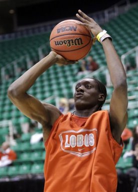 Tony Snell