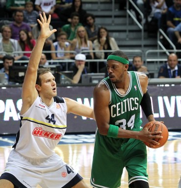 Bojan Bogdanovic, Paul Pierce