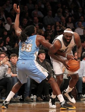 Kenneth Faried, Reggie Evans