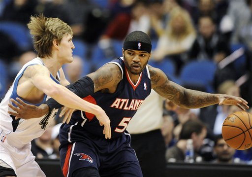 Andrei Kirilenko, Josh Smith