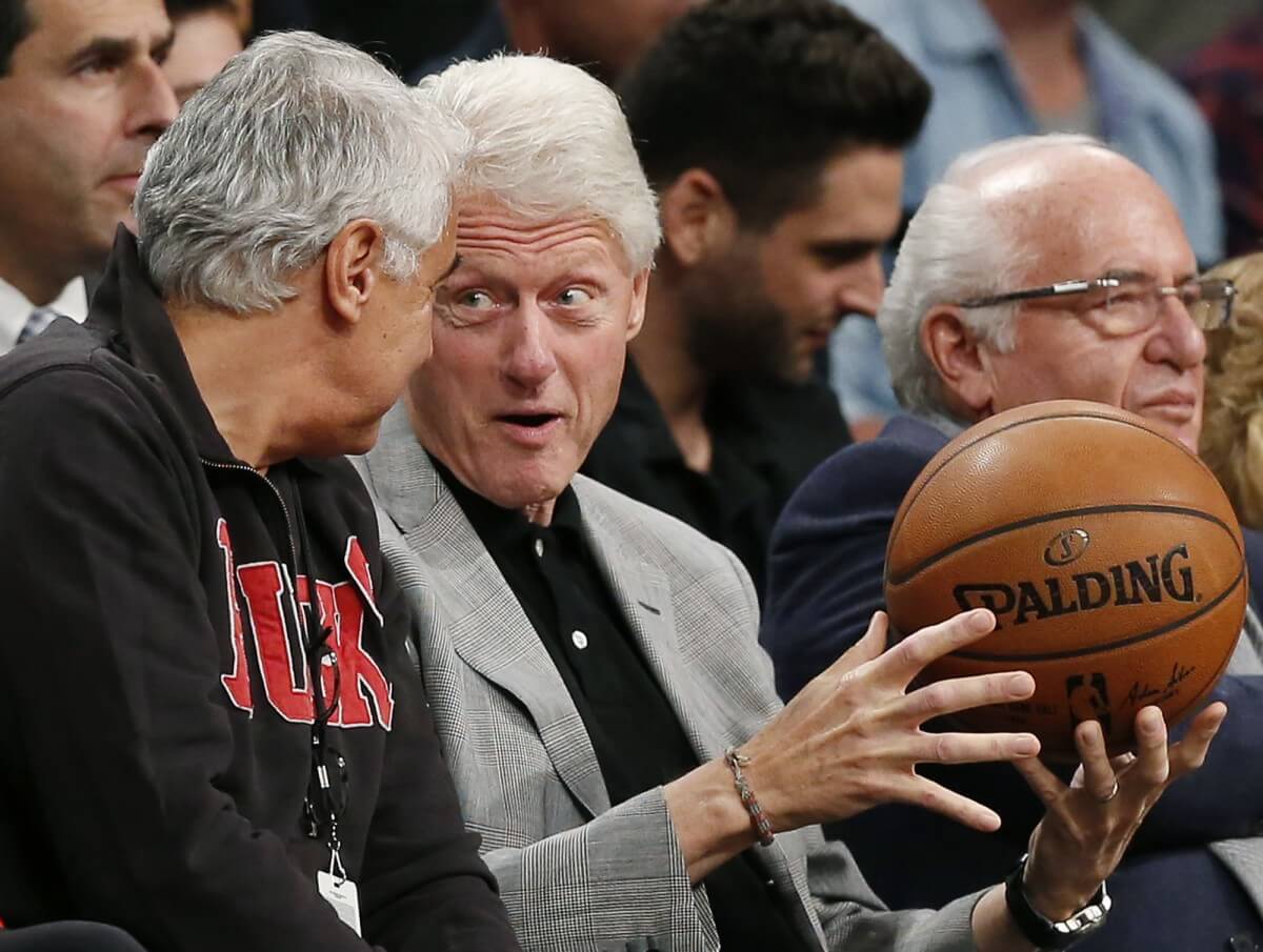 Ball Clinton. (AP)