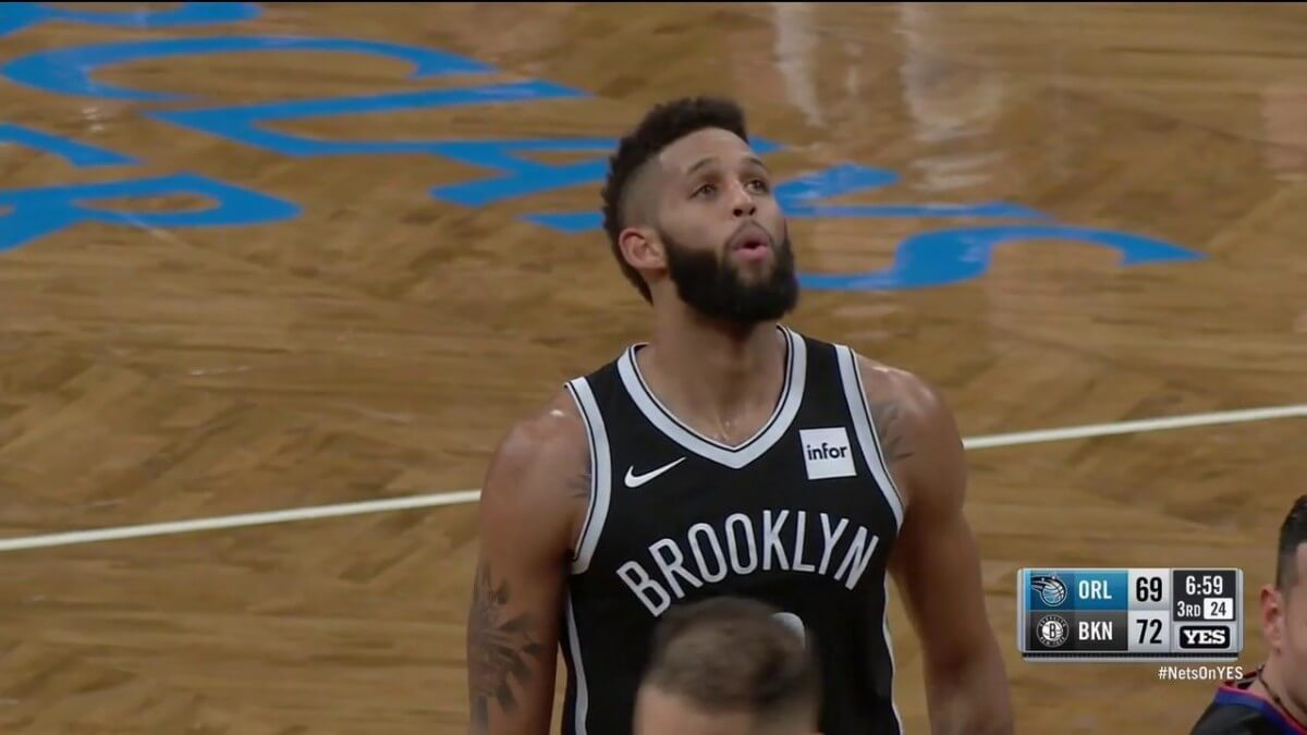 Allen Crabbe pic