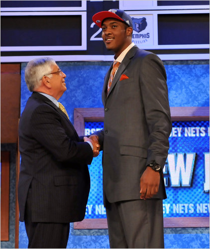 Derrick Favors Draft