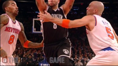 HD Video: Deron’s No Look To Brook