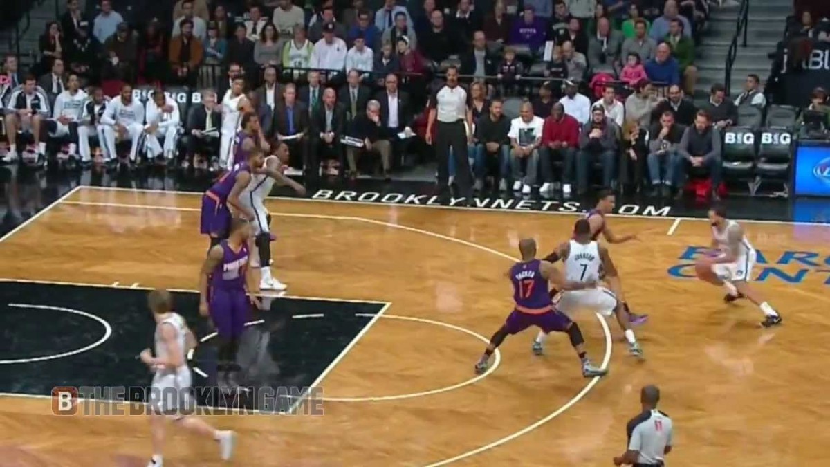 HIGHLIGHT: Deron’s Dirty Crossover+Eurostep On Gerald Green!