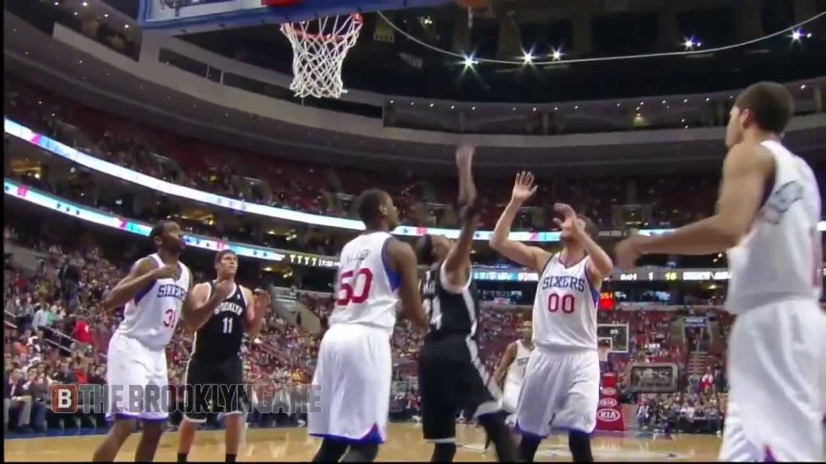 HIGHLIGHT: Paul Pierce with nifty and-1 circus shot