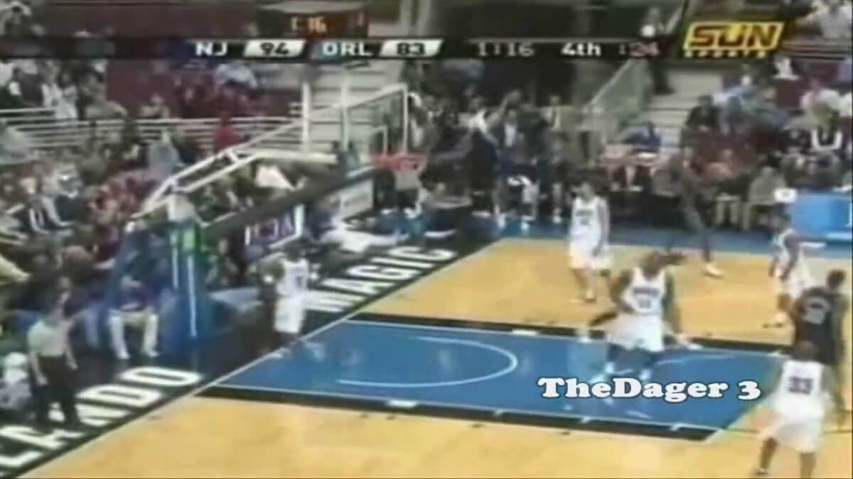 It’s Vince Carter’s Birthday, So Let’s Watch Him Dunk On Fools With The Nets