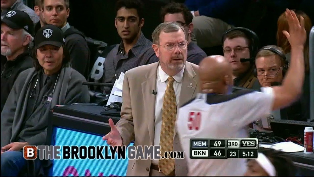 Reggie Evans & Brook Lopez Ran A Fast Break And It Ended Exactly How You’d Expect