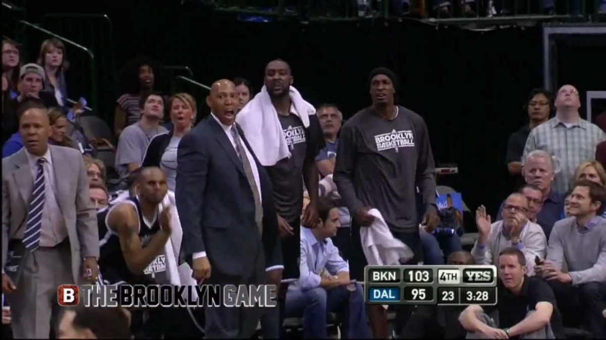 Video: Brook Lopez, BEARSLAM.