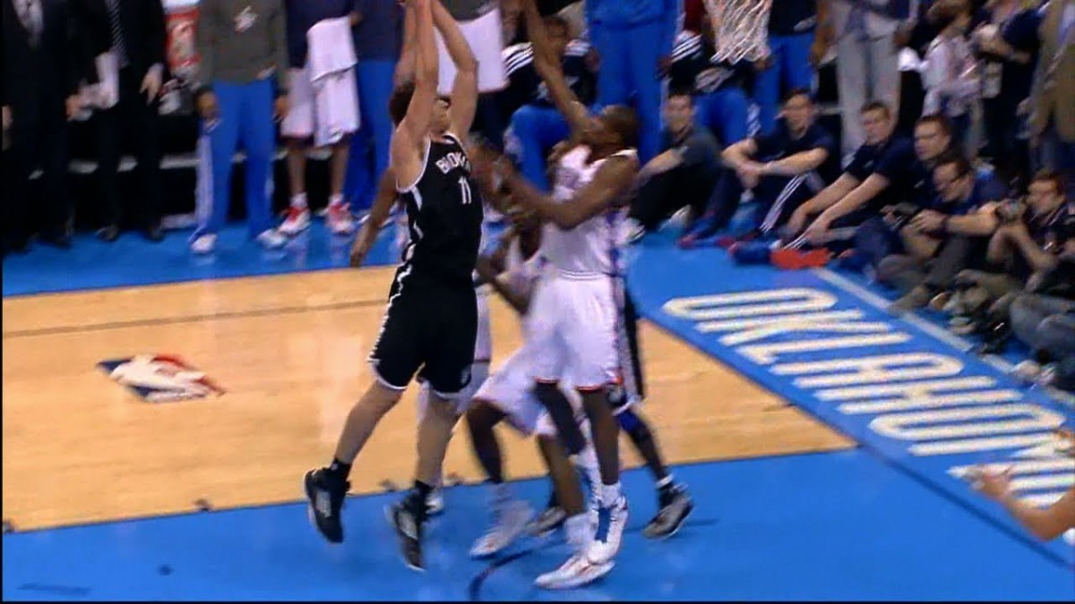Video: Brook Lopez dunks all over Serge Ibaka