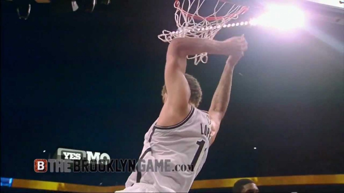 Video: Brook Lopez finishes strong off the pick-and-roll
