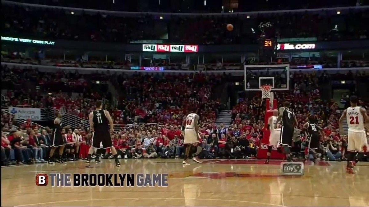 Video: Brook Lopez hits 3-pointer, is ridiculous