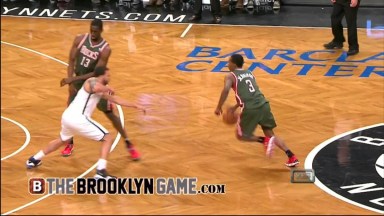 Video: Brook Lopez swats shot into the stands