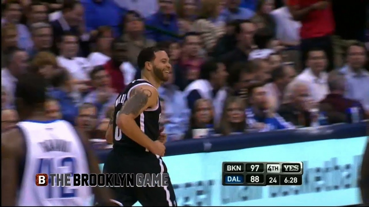 Video: Deron Williams catches fire, activates Mark Cuban Struggle Face