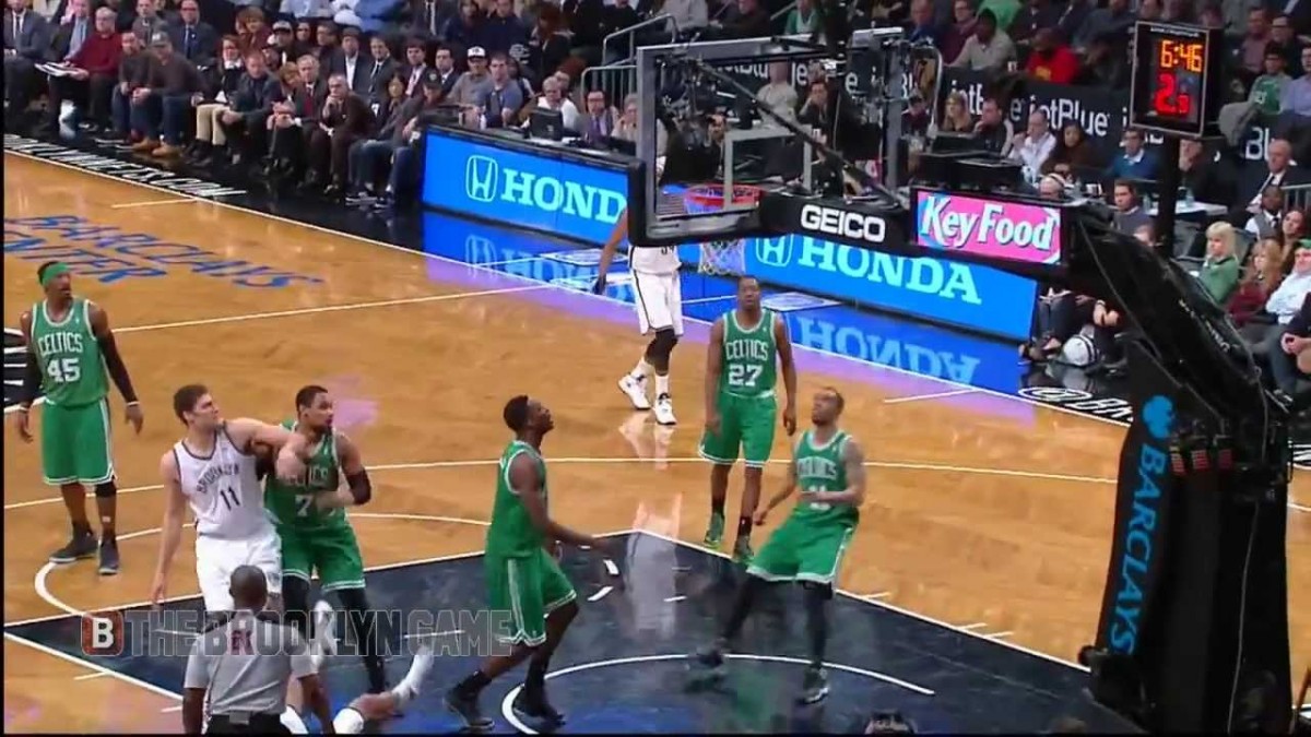 VIDEO: Deron Williams Hits Crazy Scoop Shot Around Jeff Green