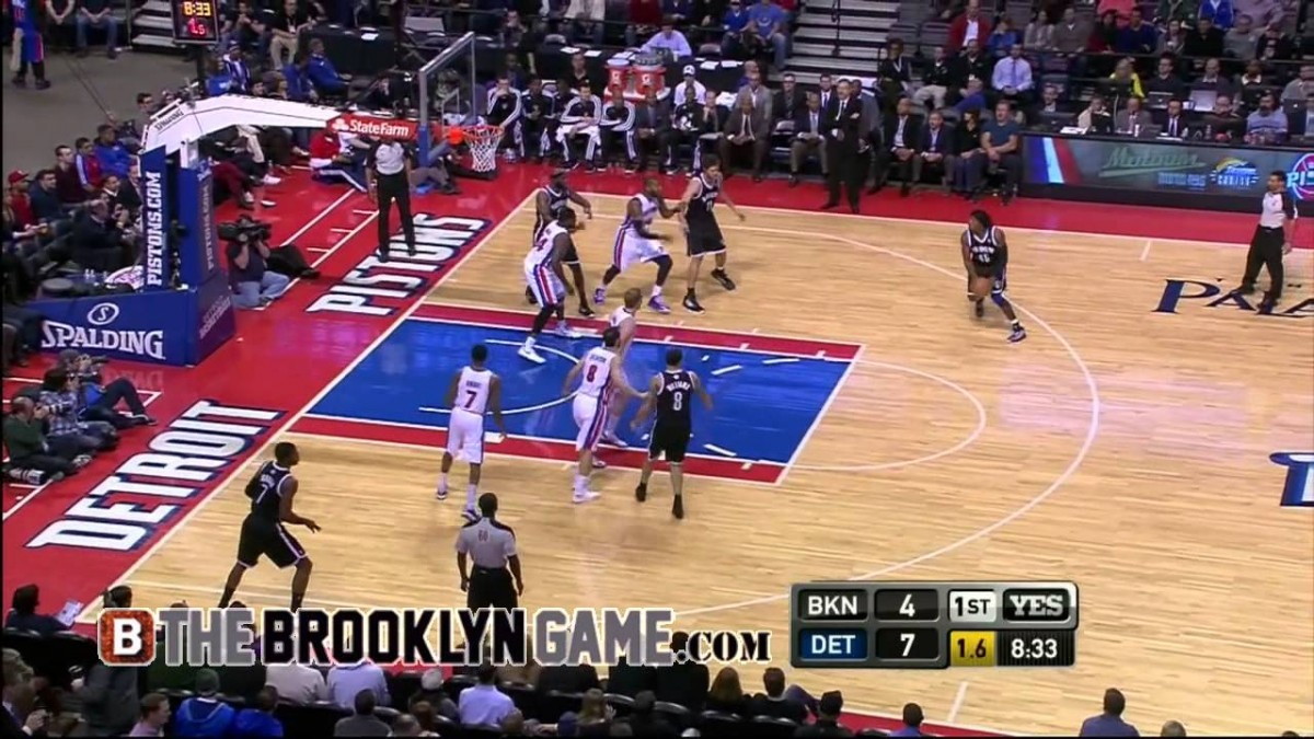 Video: Deron Williams joins 5,000 assist club