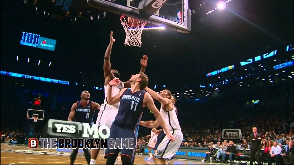 Video: Deron Williams’s game-clinching roll