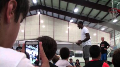 Video: Rondae Hollis-Jefferson continues his child-tricking ways at Nets Dribbl Basketball Camp