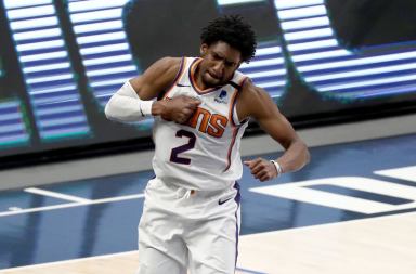 2021-02-02T041234Z_314727497_MT1USATODAY15516642_RTRMADP_3_NBA-PHOENIX-SUNS-AT-DALLAS-MAVERICKS-1200×791-1