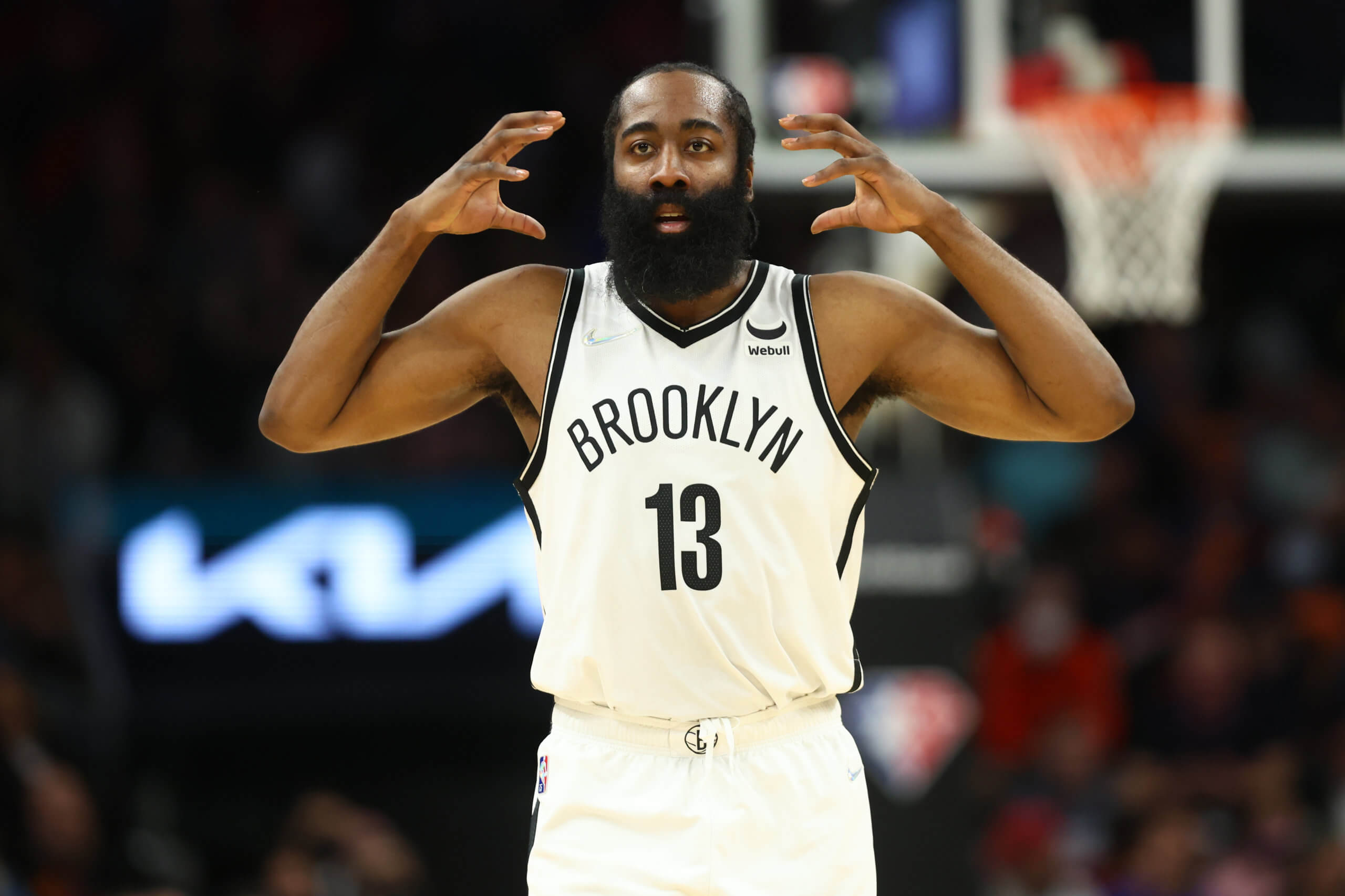 James Harden expects to play vs. Kings despite lingering hand