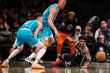Hornets sting Nets in Kyrie Irving’s first game back at Barclays Center